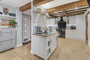 Kitchen/ Diner- click for photo gallery